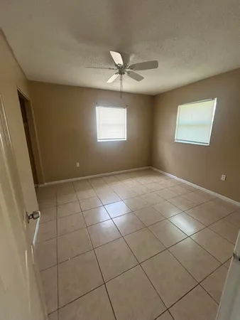 $1,500 | 8657 64th Court, Vero Beach, FL 32967