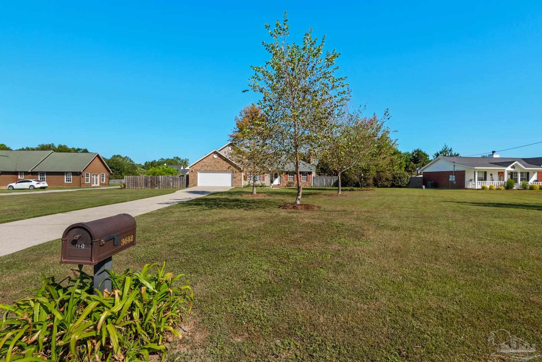 3642 Bagwell Road Pace, FL 32571 - Photo 5 of 47