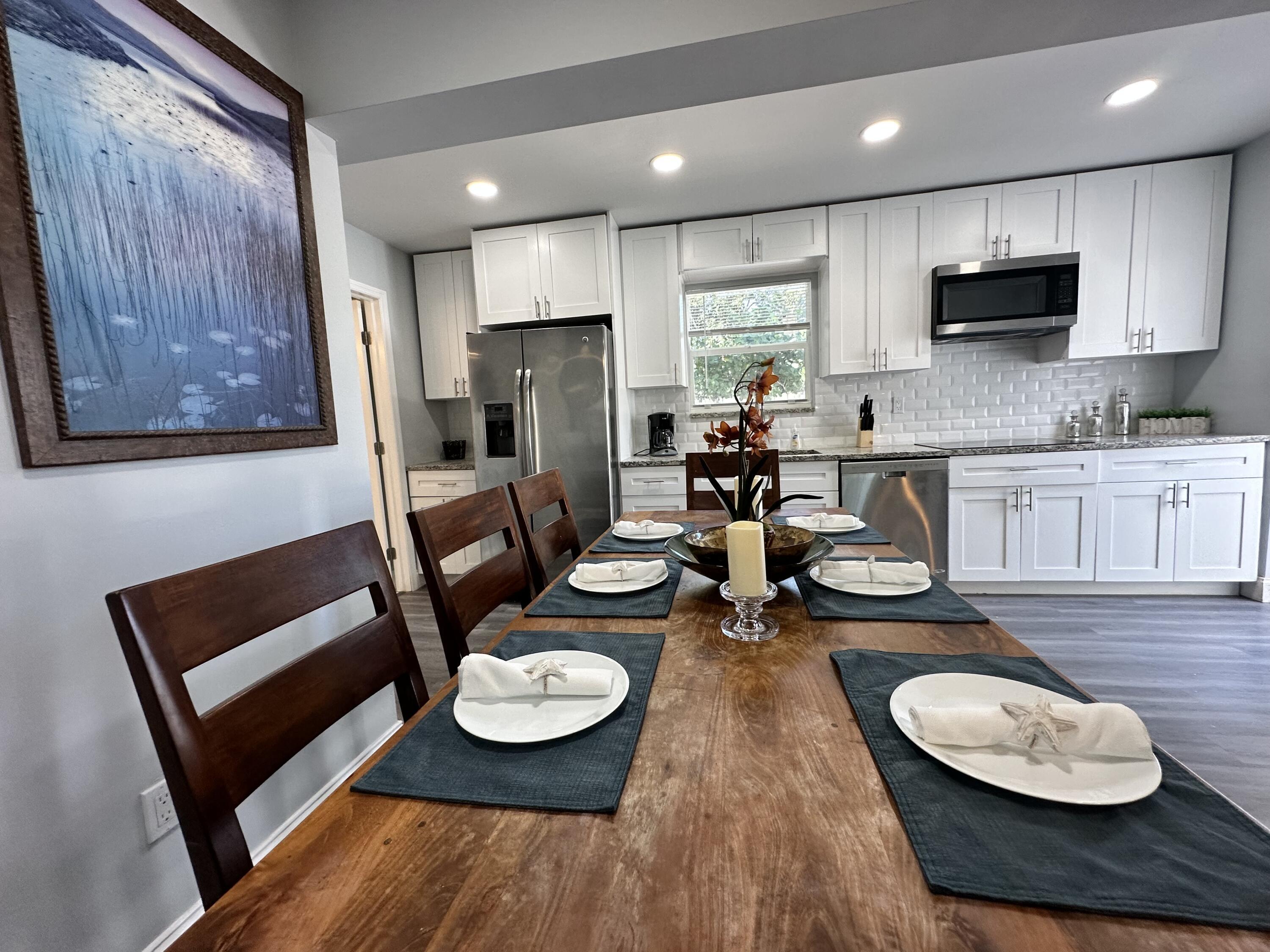 520 Hampton Road, Unit 2 West Palm Beach, FL 33405 - Photo 8 of 14 IMG_5766