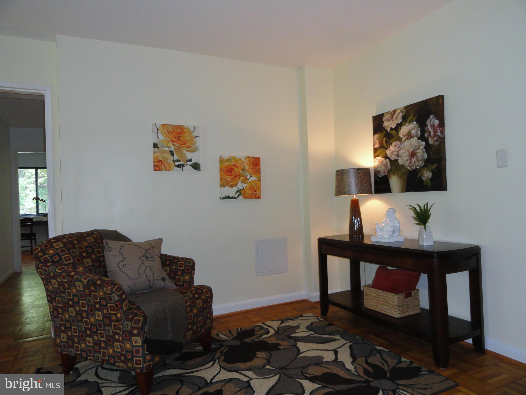 3901 Tunlaw Road Northwest, Unit 701 Washington, DC 20007 - Photo 4 of 29 Versatile Space
