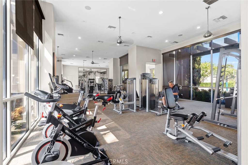 5321 Ocean, Unit 101 Hawthorne, CA 90250 - Photo 31 of 36 a view of a room with gym equipment