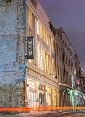 $2,600 | 820 Union Street, Unit 203, New Orleans, LA 70112