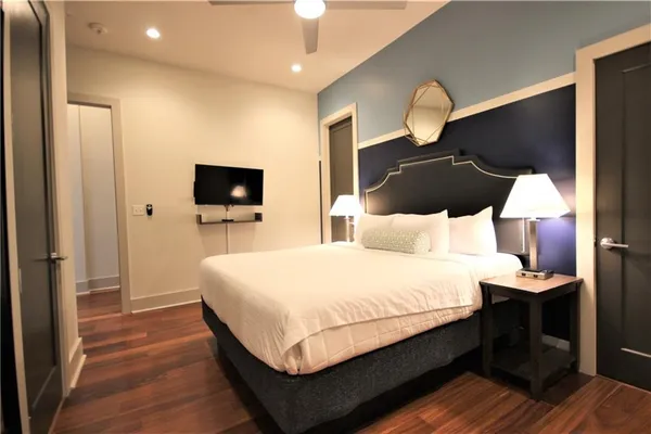 $2,600 | 820 Union Street, Unit 203, New Orleans, LA 70112