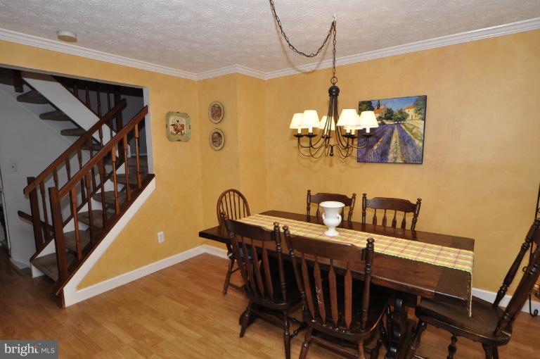 1652 Barnstead Drive Reston, VA 20194 - Photo 14 of 28 Kitchen