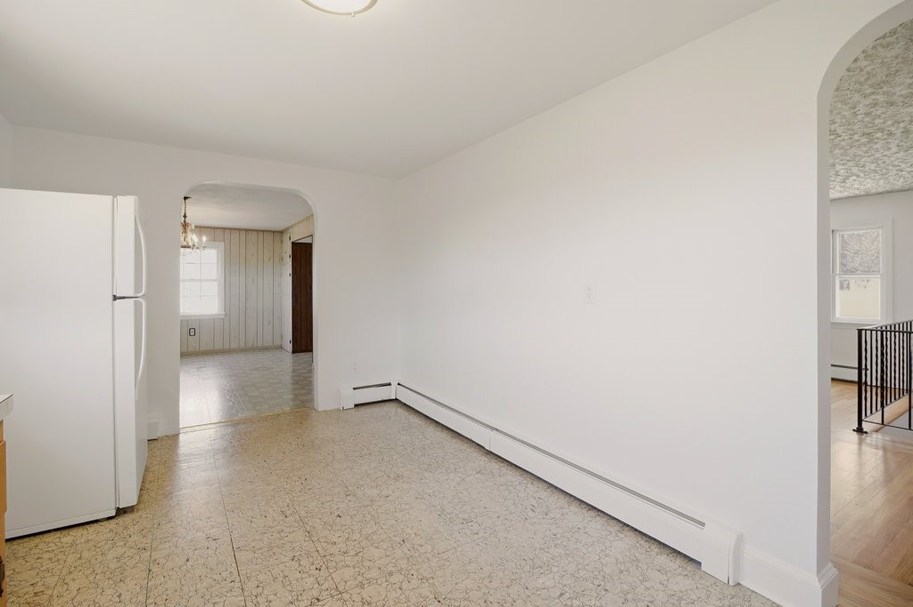 55 Mixter Street Middletown, RI 02842 - Photo 18 of 50