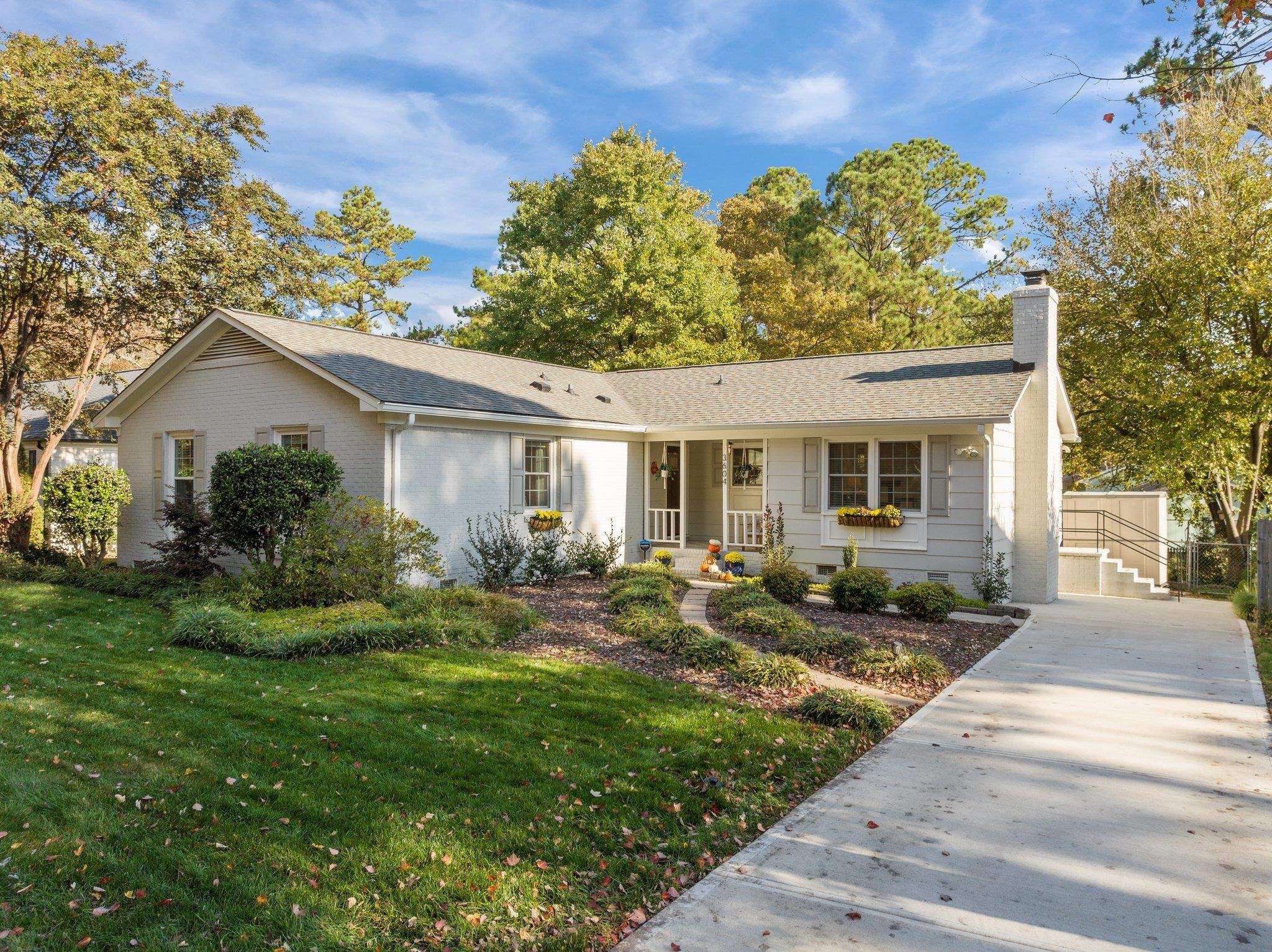 3604 Morningside Drive Raleigh, NC 27607 - Photo 2 of 38 Photo 2