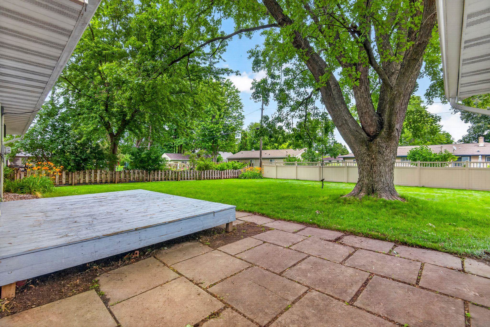 1512 North Rexford Street Appleton, WI 54914 - Photo 25 of 34