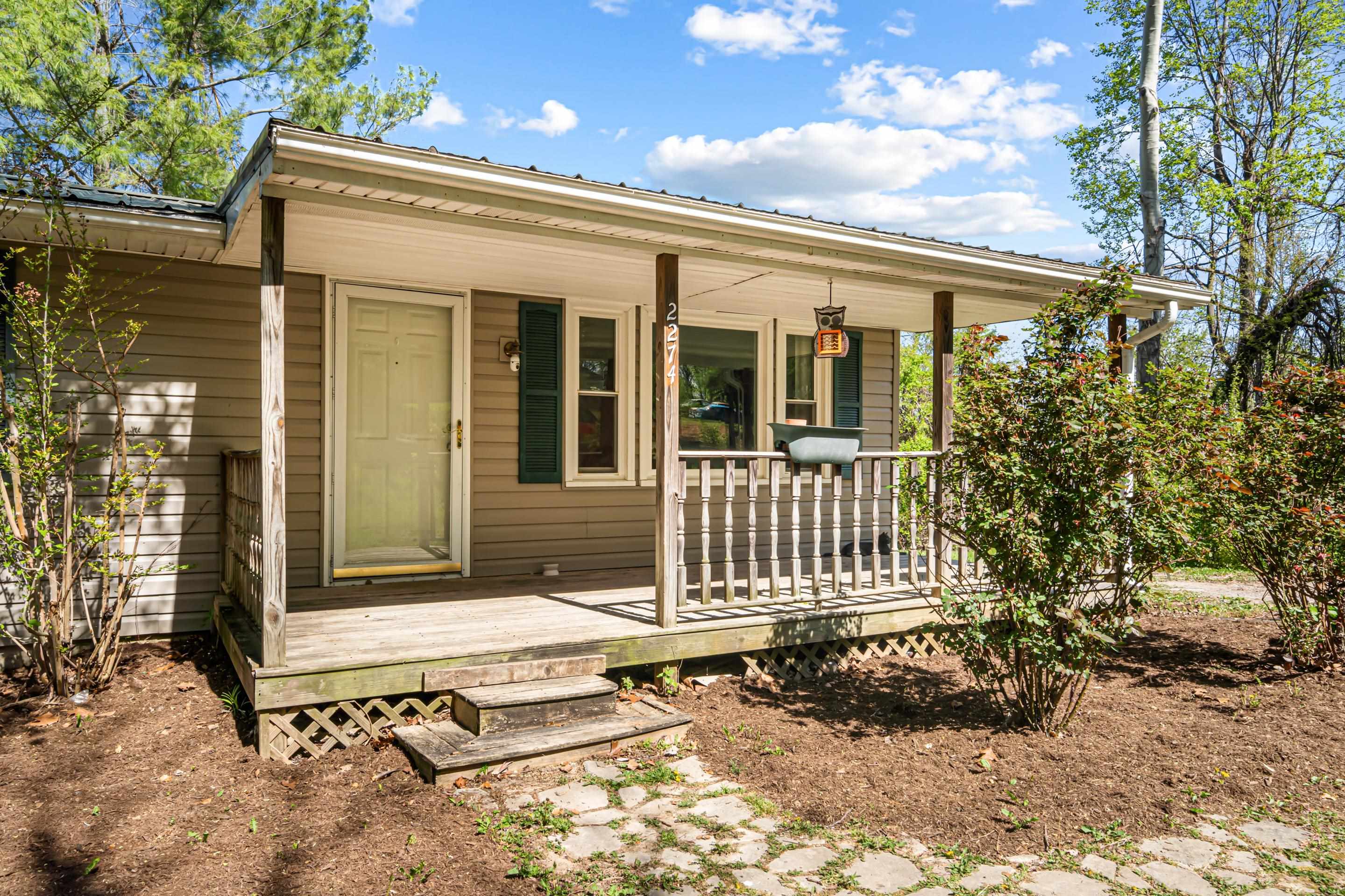 2274 Gingerbread Road Christiansburg, VA 24073 - Photo 2 of 39 Gallery Image 2
