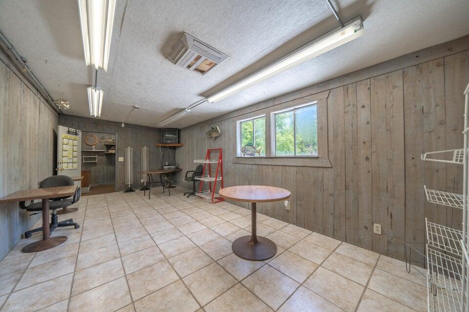 21785 Bend Ferry Road Red Bluff, CA 96080 - Photo 21 of 46 20240422222020172578000000-o