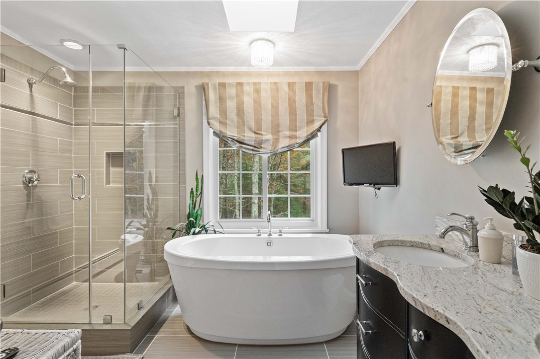 129 Locust Valley Road Exeter, RI 02822 - Photo 25 of 50