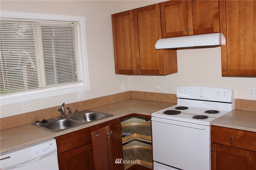 2811 Russell Road Centralia, WA 98531 - Photo 12 of 22 Gallery Image 12