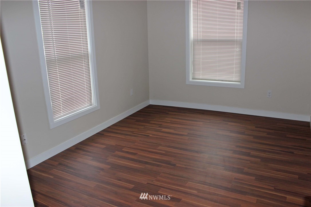 2811 Russell Road Centralia, WA 98531 - Photo 16 of 22 Gallery Image 16