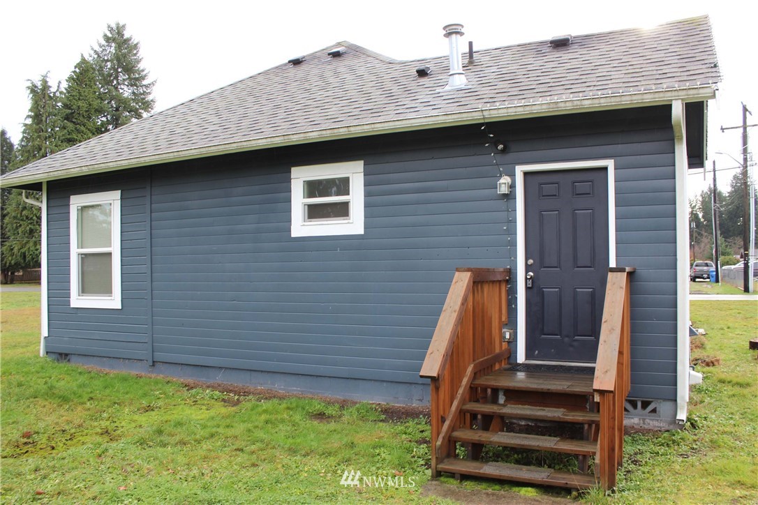 2811 Russell Road Centralia, WA 98531 - Photo 5 of 22 Gallery Image 5