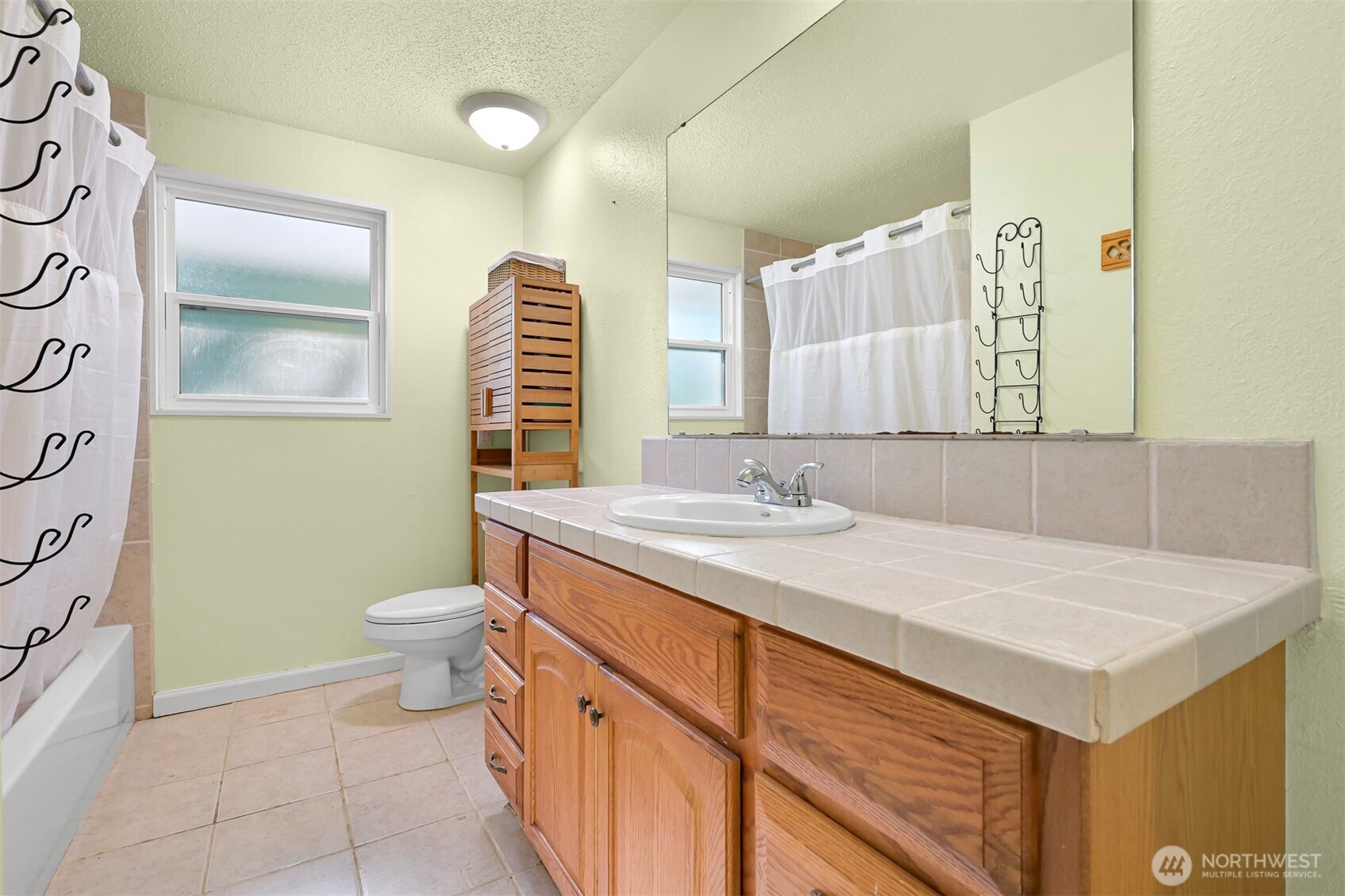 2011 Windsor Drive Mount Vernon, WA 98273 - Photo 14 of 30