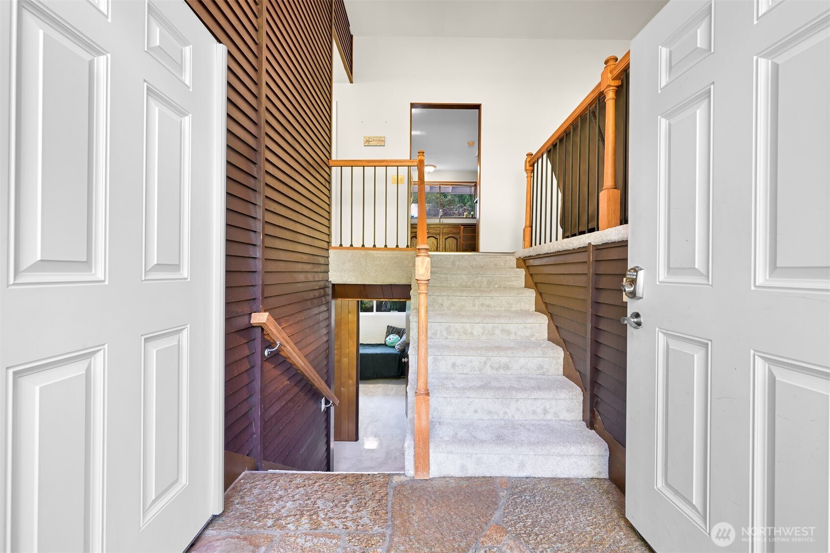 2011 Windsor Drive Mount Vernon, WA 98273 - Photo 3 of 30