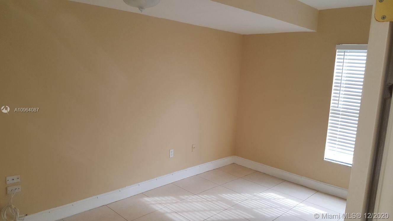 13953 Southwest 65th Terrace, Unit 1 Miami, FL 33183 - Photo 5 of 7