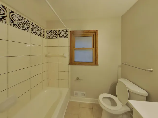 $2,349 | 6928 45th Place North, Crystal, MN 55428