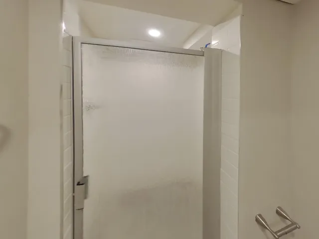 $2,349 | 6928 45th Place North, Crystal, MN 55428