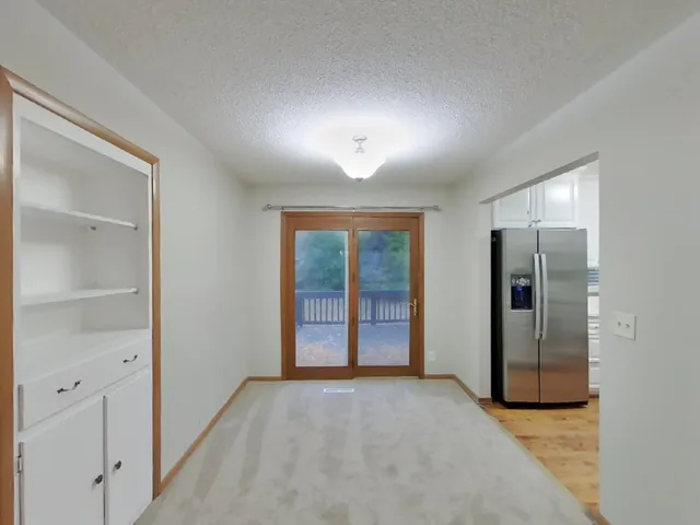 $2,349 | 6928 45th Place North, Crystal, MN 55428