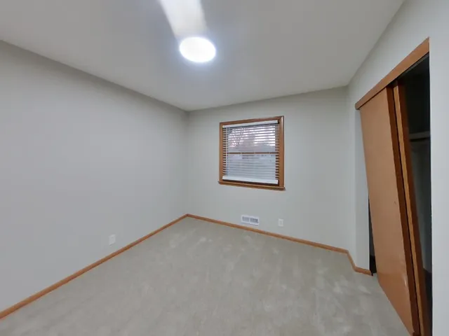 $2,349 | 6928 45th Place North, Crystal, MN 55428