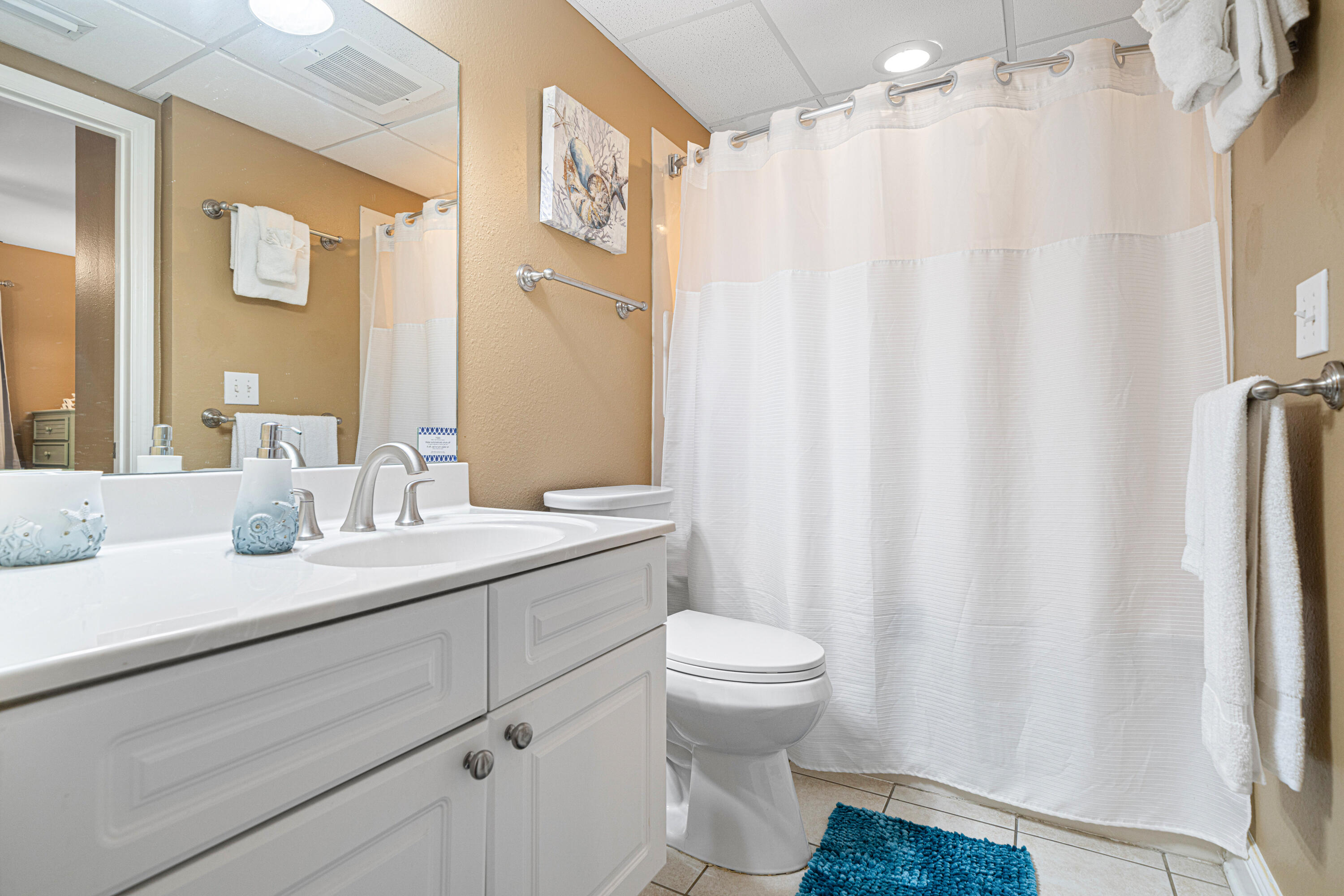 14701 Front Beach Road, Unit 1226 Panama City Beach, FL 32413 - Photo 22 of 32 1226Bath(2)