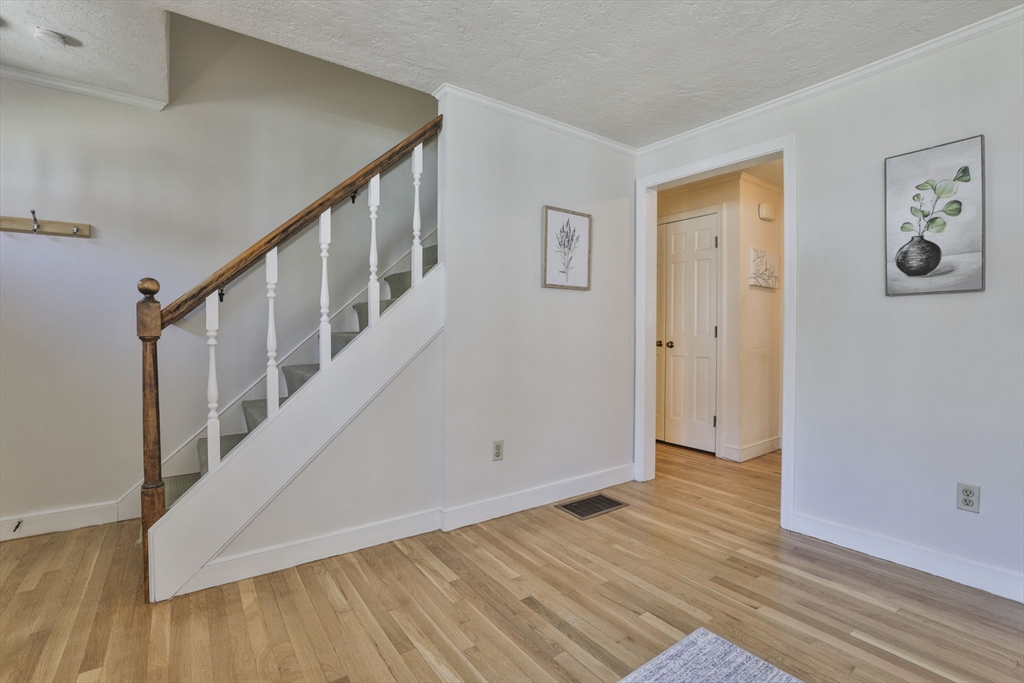 21 Westerly Street, Unit 3 Wellesley, MA 02482 - Photo 22 of 41