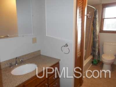 4307 21st Road Gladstone, MI 49837 - Photo 15 of 36