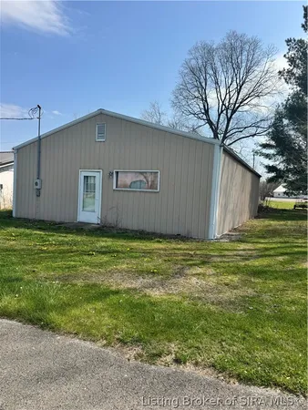 $79,000 | 232 Posey Street, Campbellsburg, IN 47108