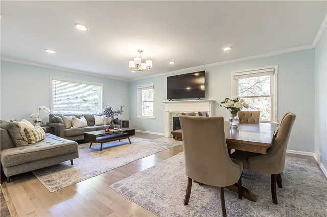 $285,000 | 24 Briar Lane, Irondequoit, NY 14622