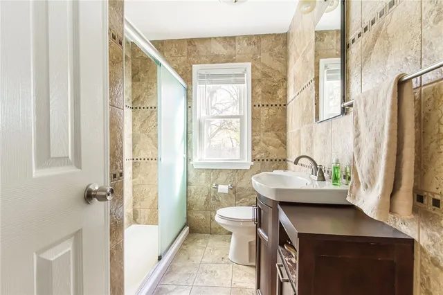 $285,000 | 24 Briar Lane, Irondequoit, NY 14622