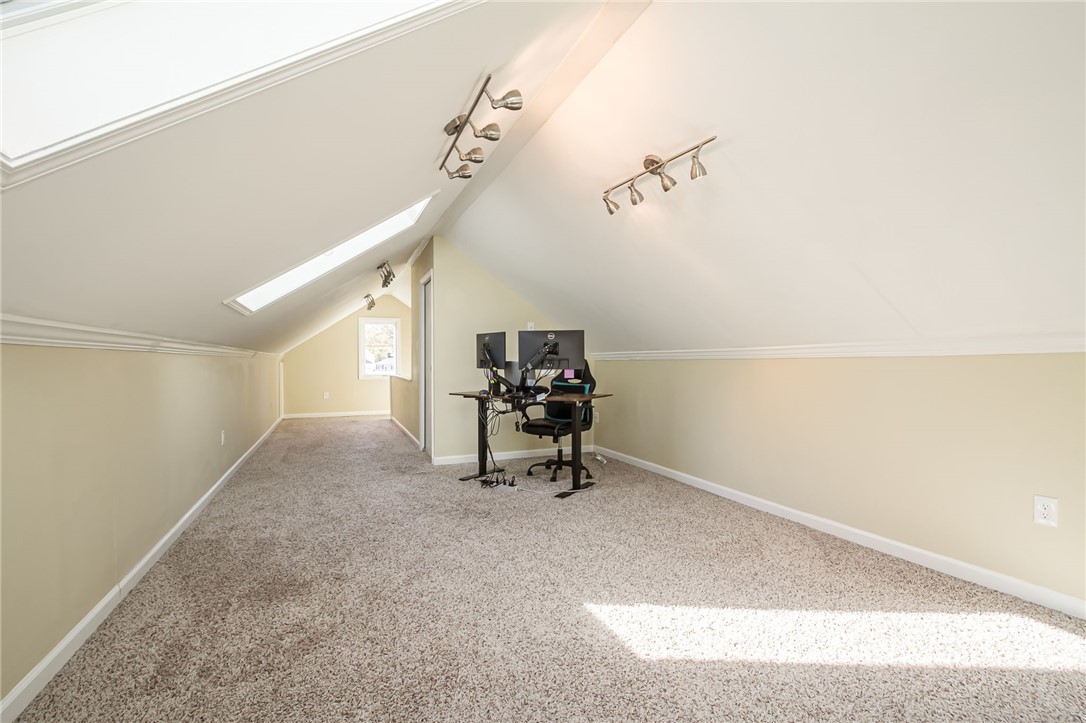 24 Briar Lane Irondequoit, NY 14622 - Photo 25 of 34