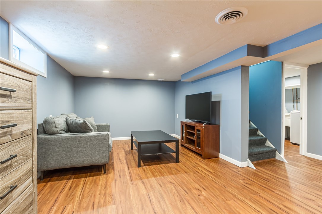 24 Briar Lane Irondequoit, NY 14622 - Photo 27 of 34