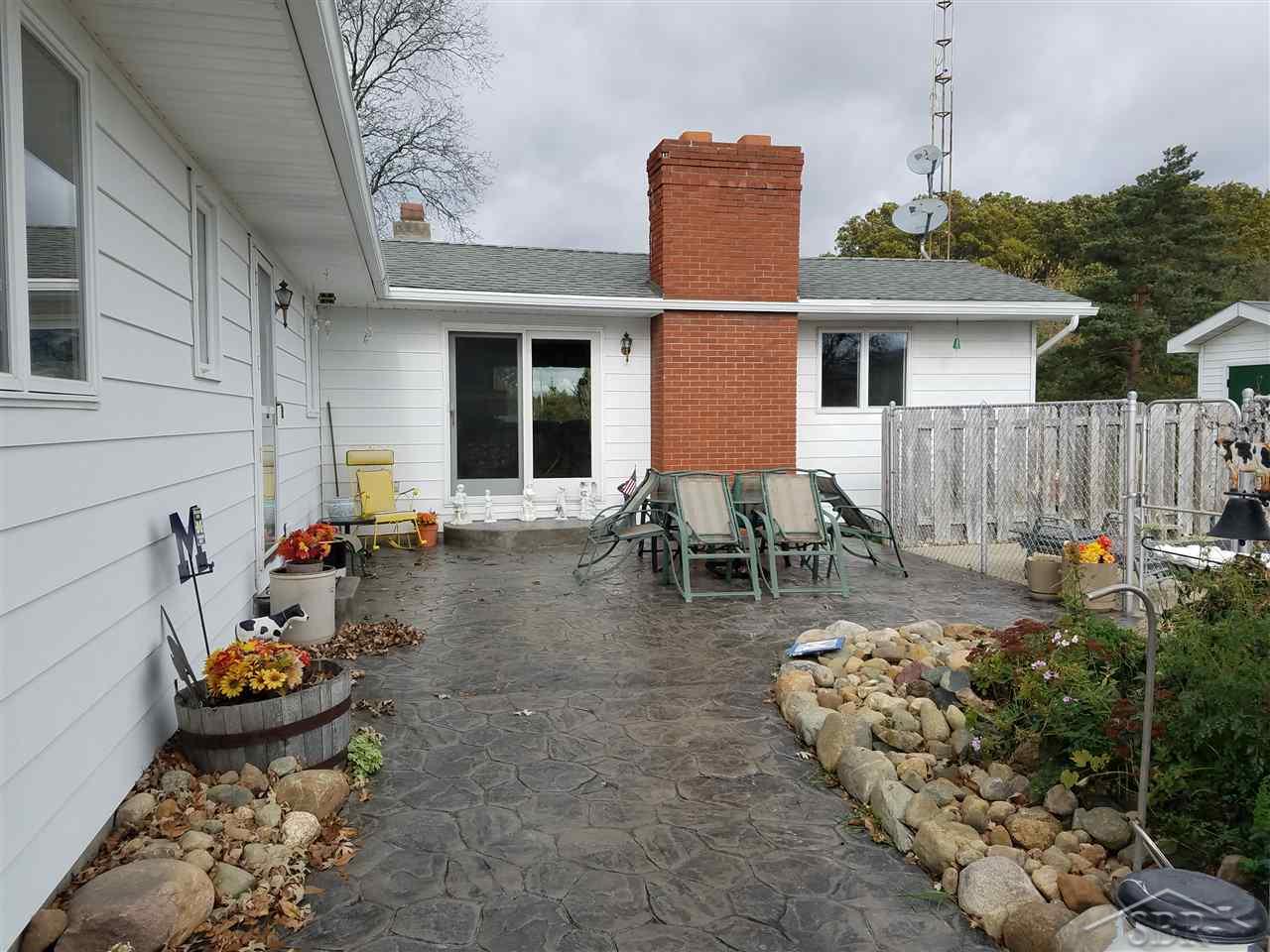17295 South Raucholz Road Oakley, MI 48649 - Photo 11 of 21 31334468-10.JPG