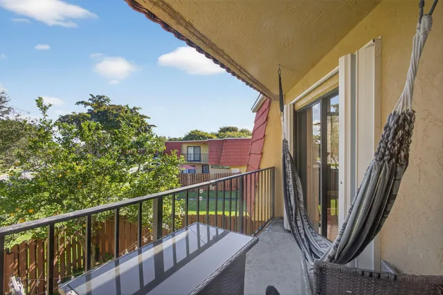 $2,600 | 8164 Thames Boulevard, Unit C, Boca Raton, FL 33433