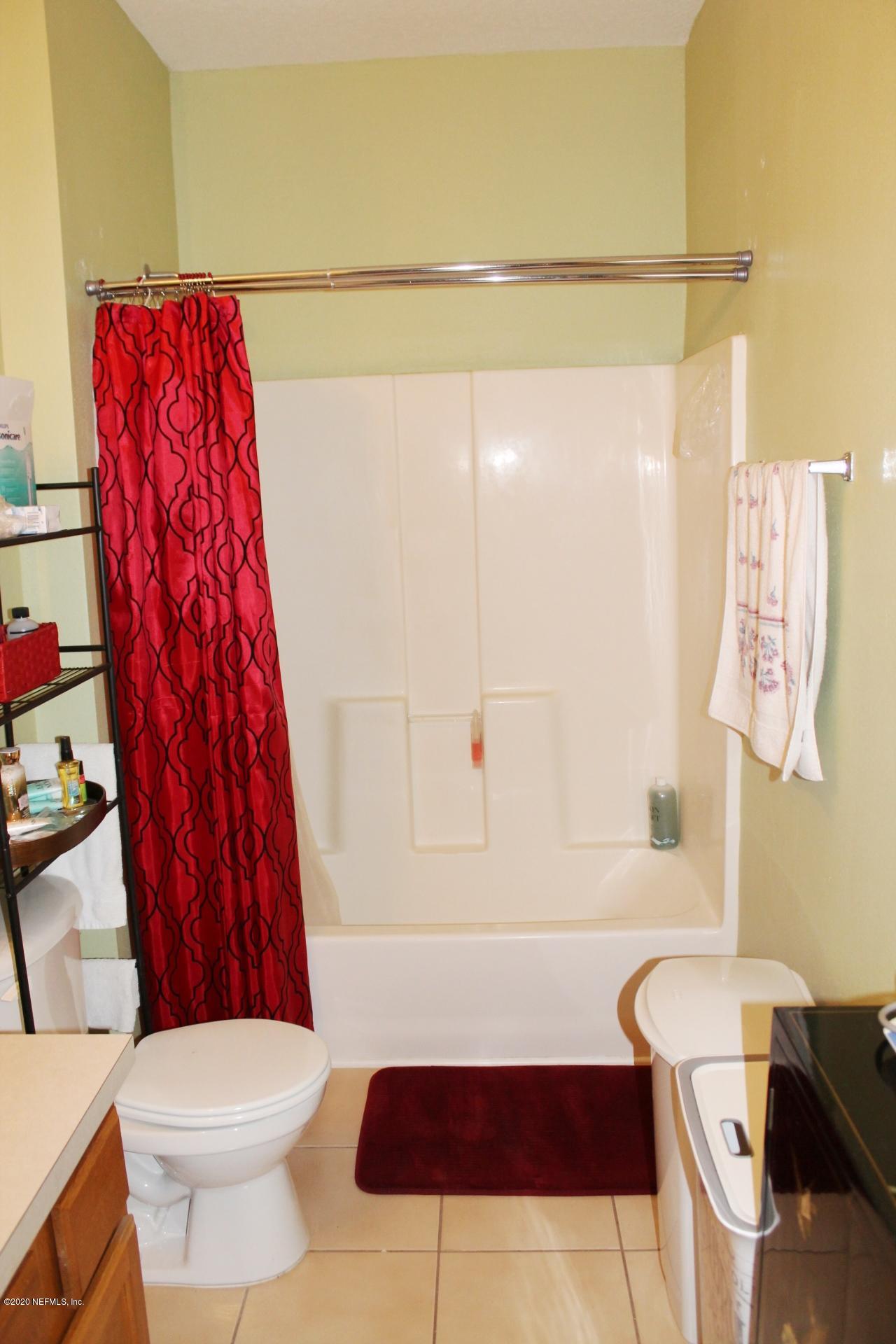 3680 Kirkpatrick Circle, Unit 3 Jacksonville, FL 32210 - Photo 24 of 29 a bathroom with a sink and a toilet