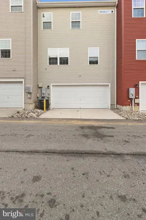 $2,850 | 2615 Wheatland Station Way, Fredericksburg, VA 22408
