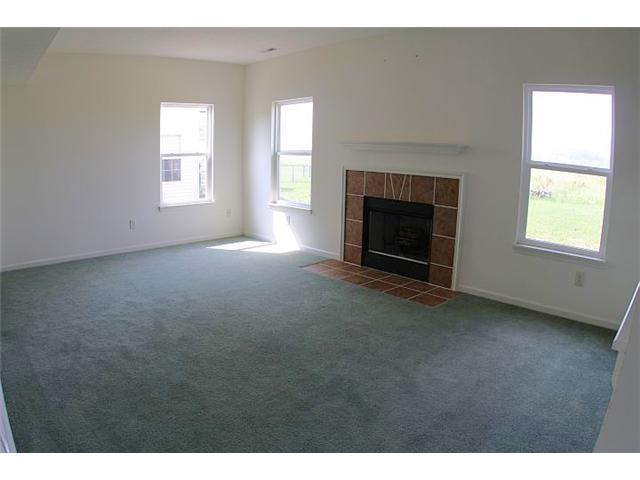 173 Rambling Road Greenfield, IN 46140 - Photo 8 of 20
