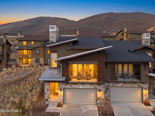 $1,599,000 | 337 East Overlook Loop, Hideout, UT 84036