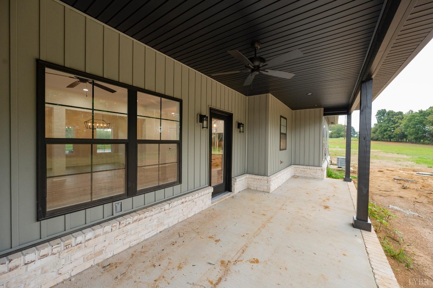 1738 Willow Oak Drive Forest, VA 24551 - Photo 50 of 54 a view of a porch