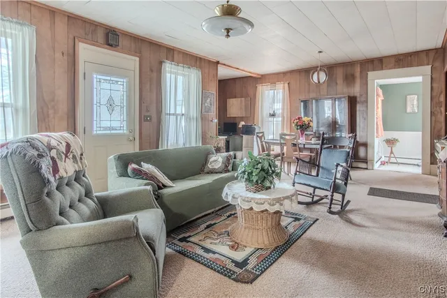 $324,900 | 215 William Street, Cape Vincent, NY 13618