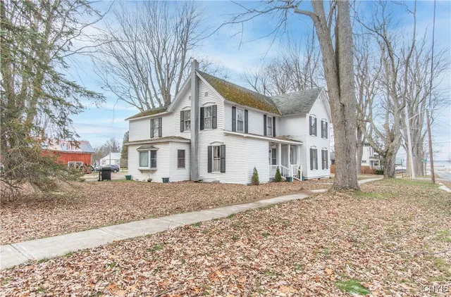 $324,900 | 215 William Street, Cape Vincent, NY 13618