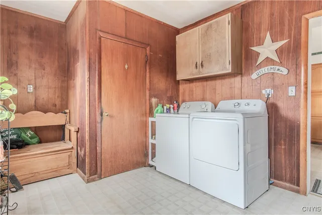 $324,900 | 215 William Street, Cape Vincent, NY 13618