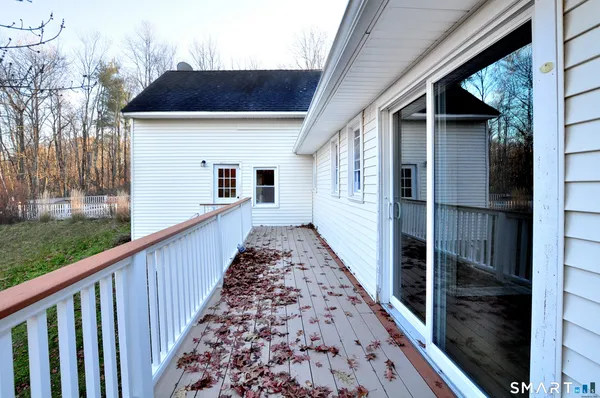 $395,000 | 204 Goodhouse Road, Litchfield, CT 06759