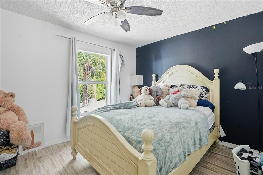 6110 Lyon Road Spring Hill, FL 34606 - Photo 12 of 29 Gallery Image 12