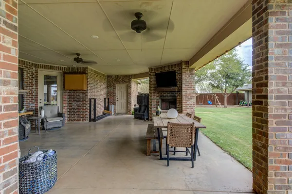 $850,000 | 16415 County Road 2040, Lubbock, TX 79423