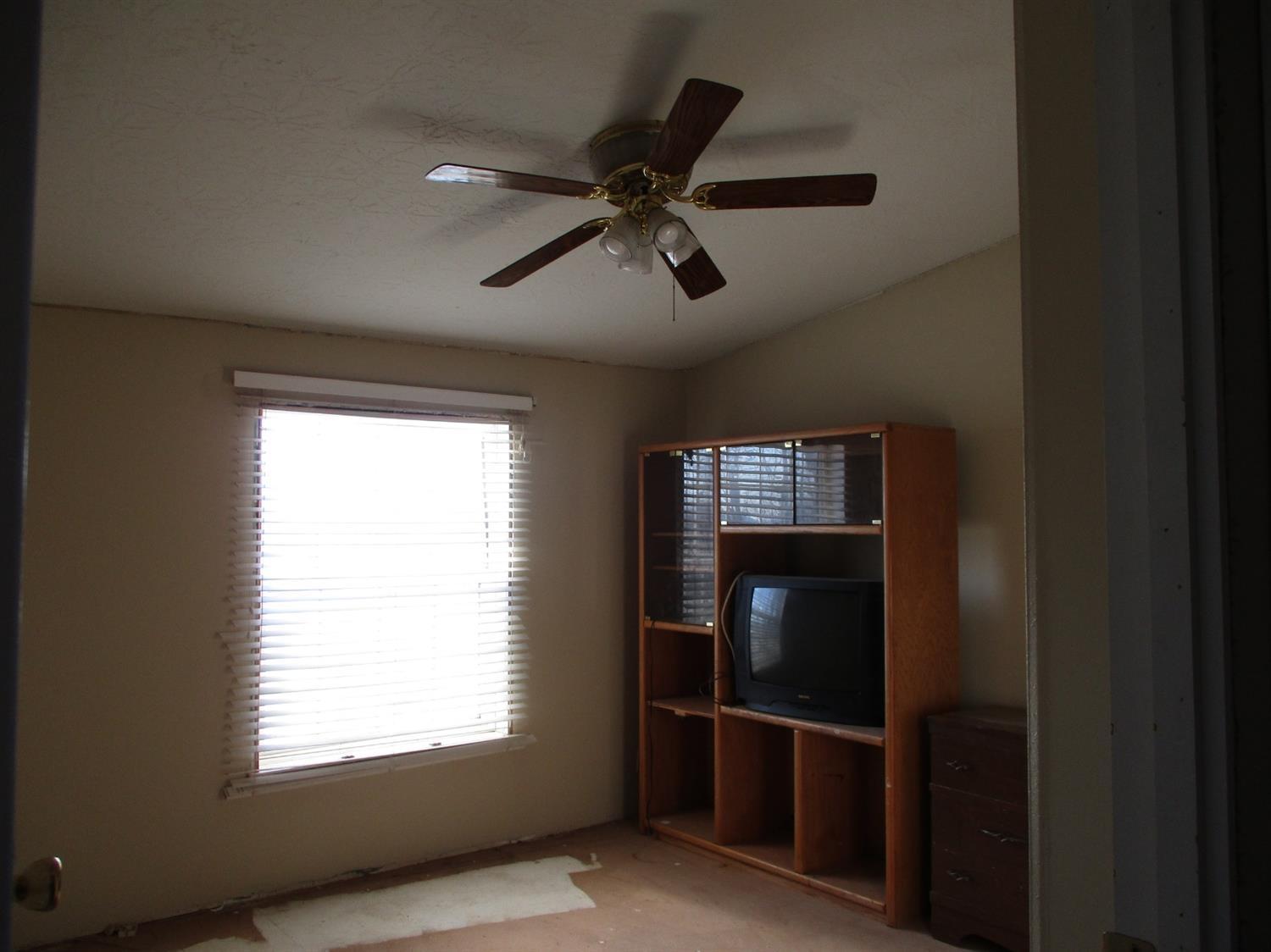 37135 Agency Lake Loop Road Chiloquin, OR 97624 - Photo 11 of 17 Additional Photo