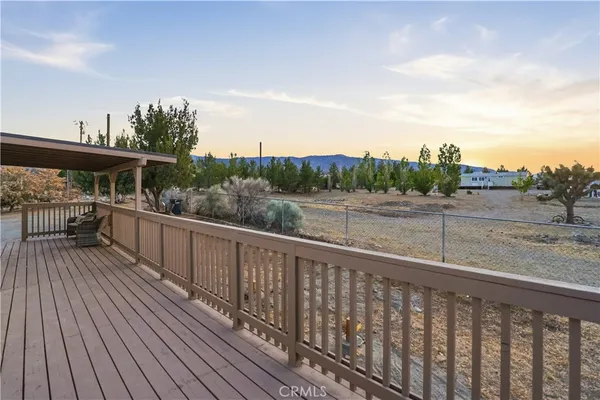 $329,990 | 3038 White Fox Trail, Phelan, CA 92371