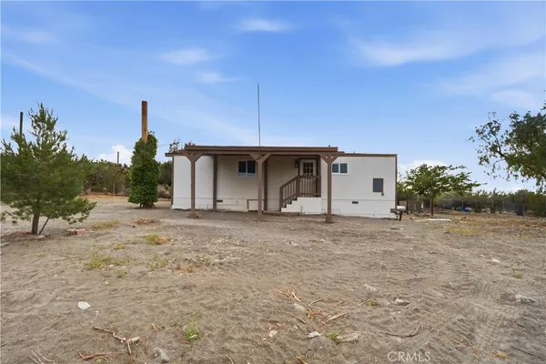 $329,990 | 3038 White Fox Trail, Phelan, CA 92371