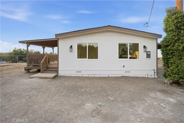$329,990 | 3038 White Fox Trail, Phelan, CA 92371