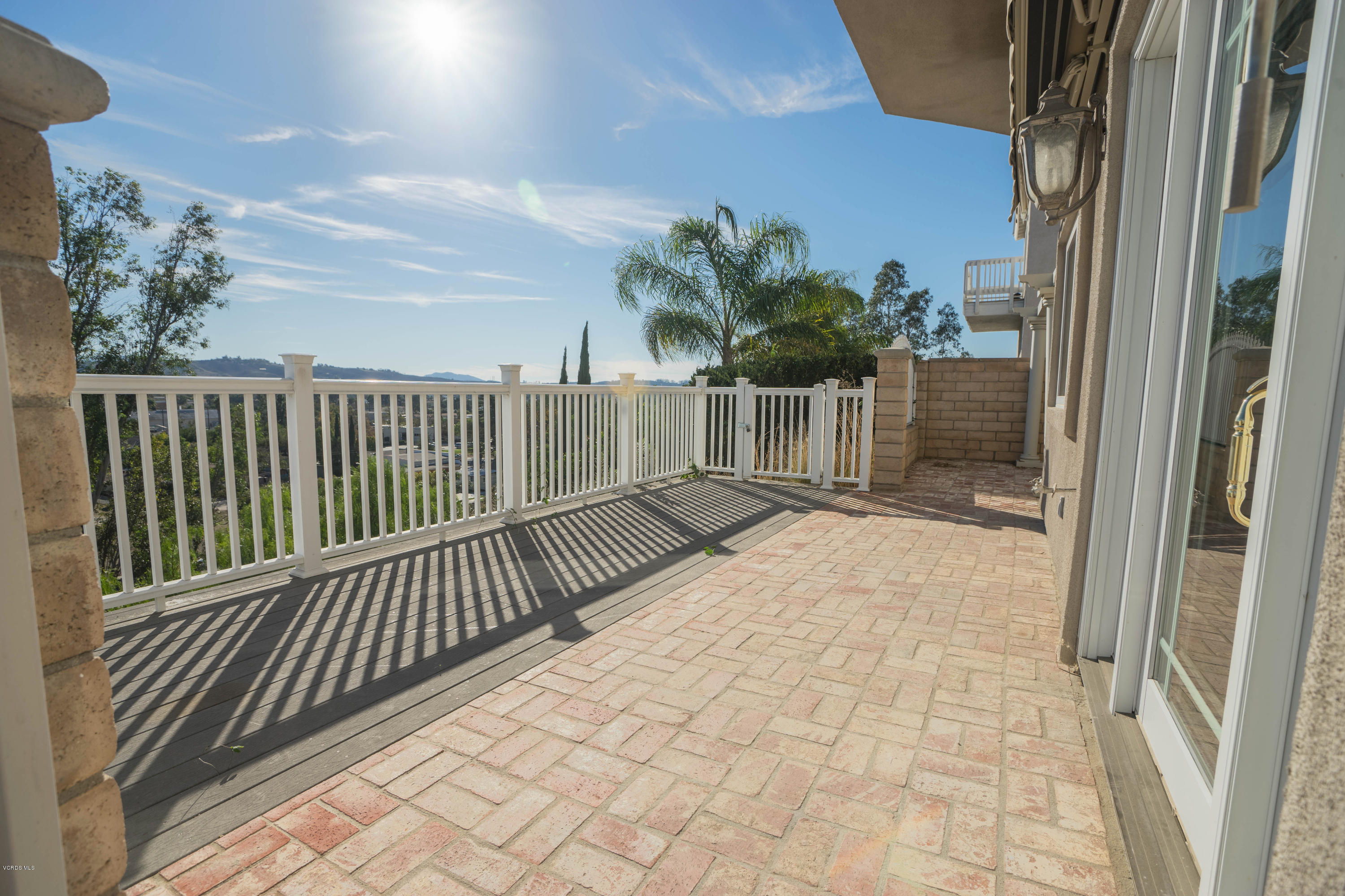 106 Wicks Road Moorpark, CA 93021 - Photo 4 of 32 Photo-8